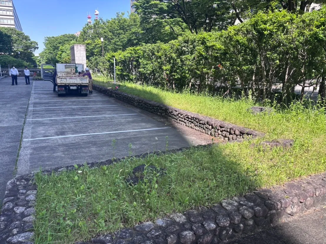 本日は愛知県庁での草刈り作業を無事に完了いたしました。