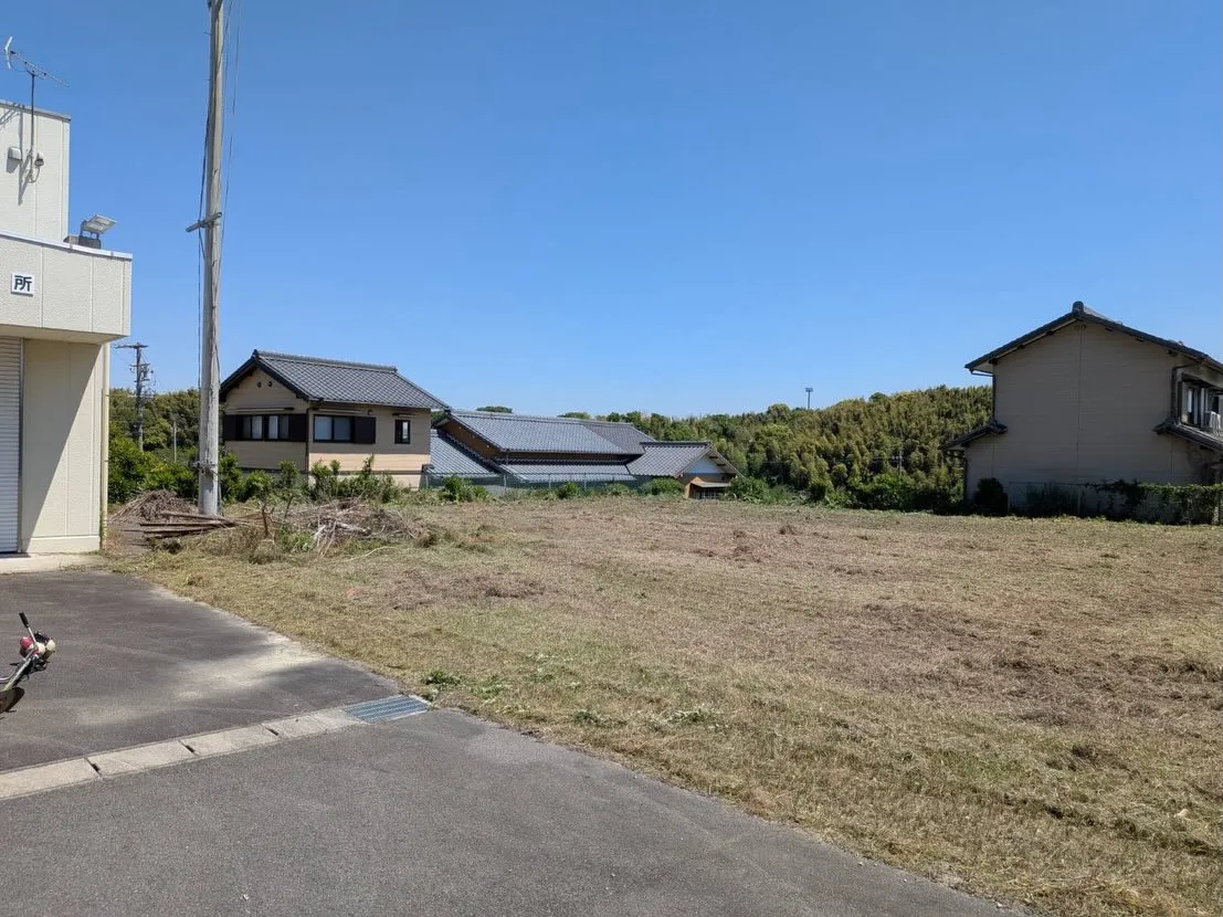 空き地の管理は大切ですね。