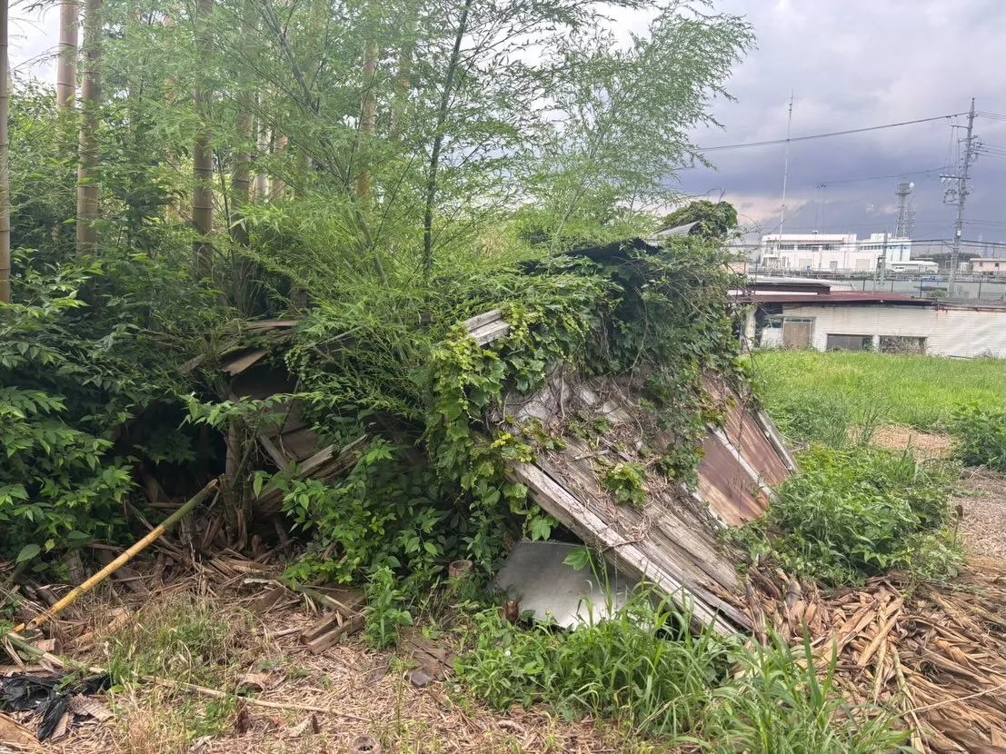 本日は大府市で、小屋の解体と撤去をスムーズに行いました。