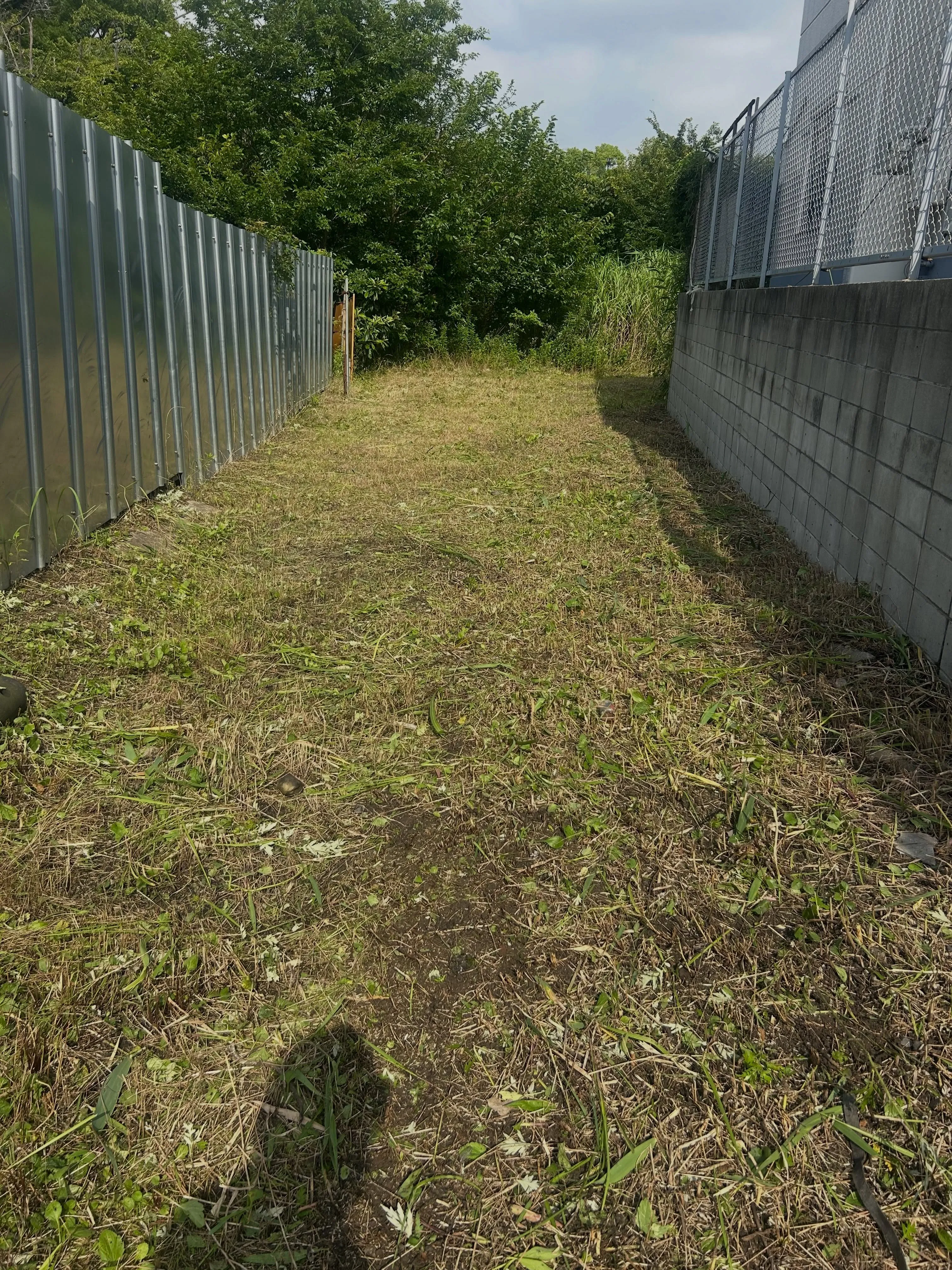 今日も暑い中、東海市での作業を無事に終えました。