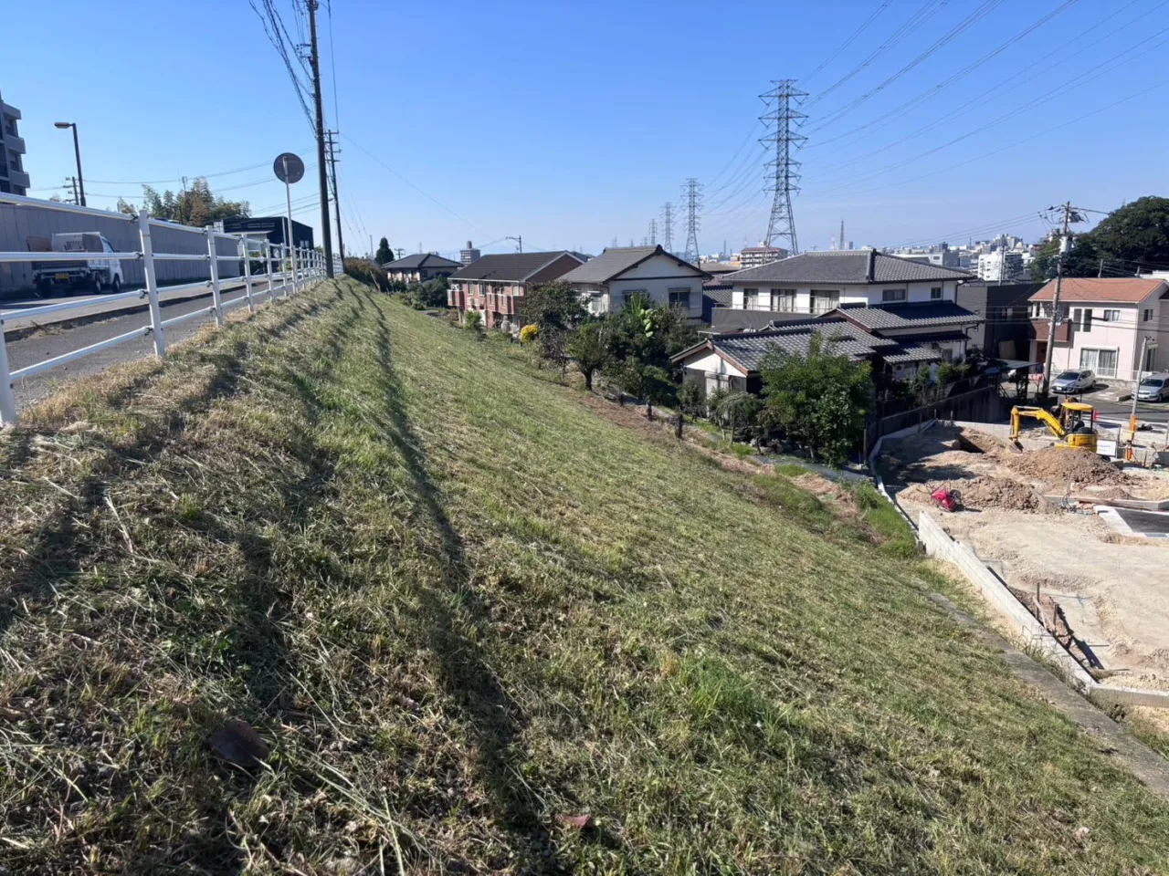 本日も東海市での草刈り作業、今回も無事に終わりました。